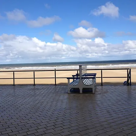 펜션 Maison De Vacances A Westende